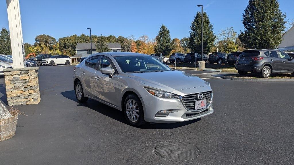 Mazda Mazda3 4-Door Sport Auto 2017