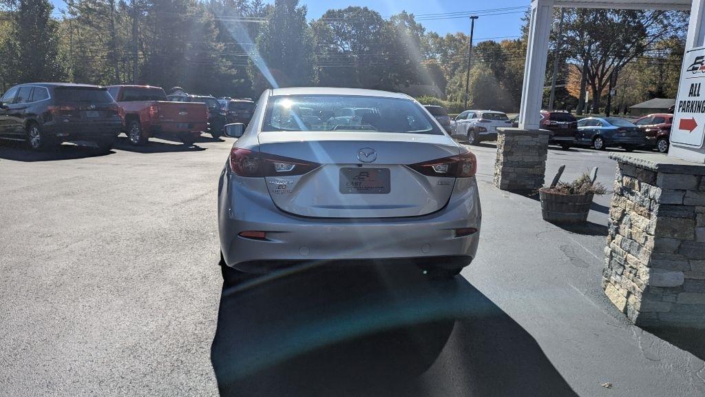 Mazda Mazda3 4-Door Sport Auto 2017