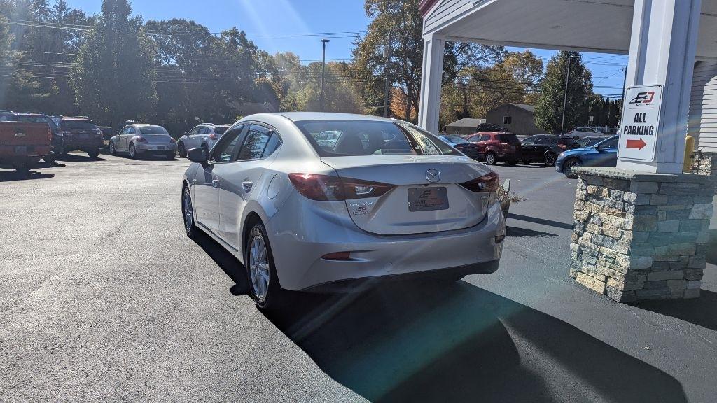 Mazda Mazda3 4-Door Sport Auto 2017