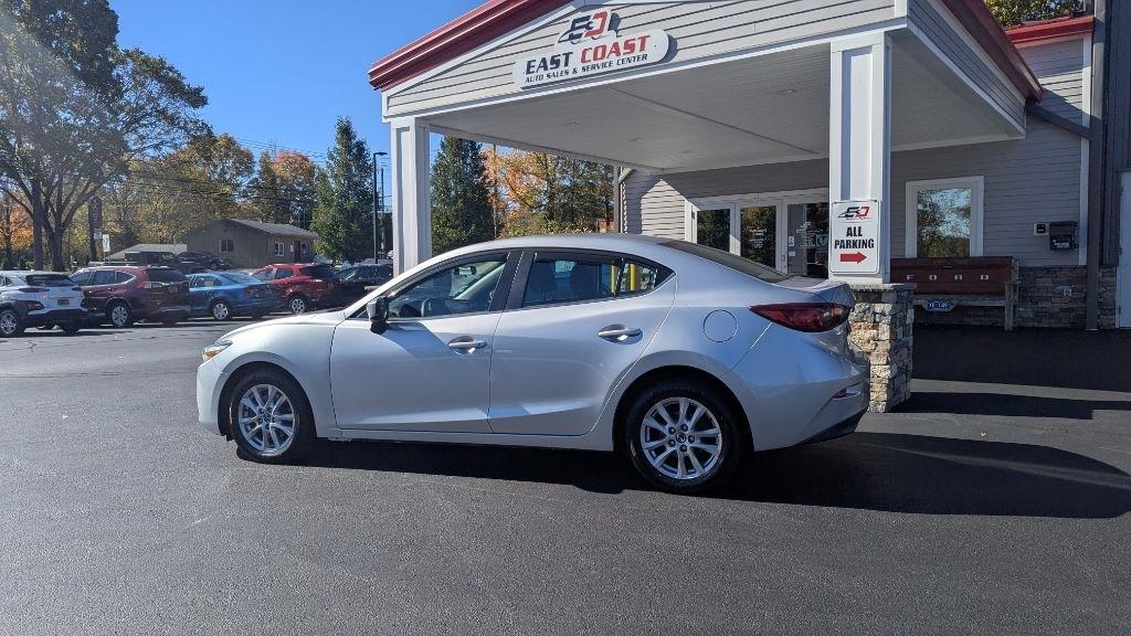 Mazda Mazda3 4-Door Sport Auto 2017