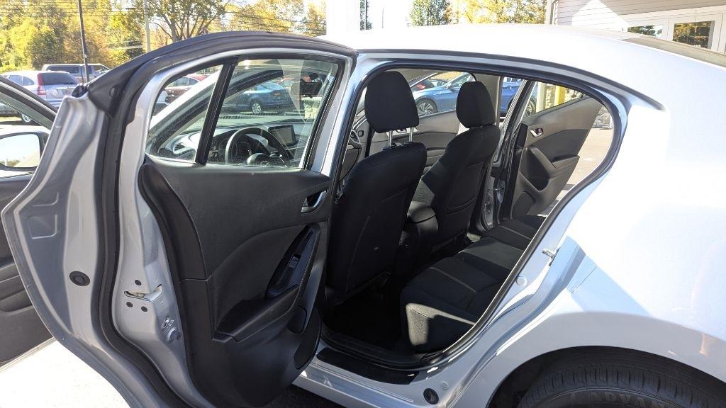Mazda Mazda3 4-Door Sport Auto 2017