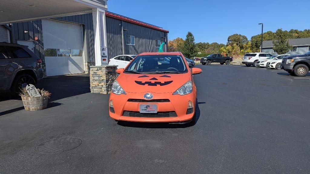 Toyota Prius c 5dr HB One (Natl) 2013
