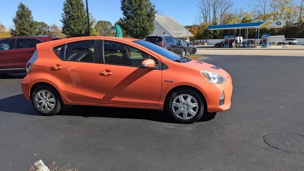Toyota Prius c 5dr HB One (Natl) 2013