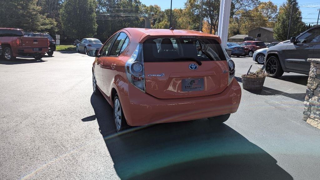 Toyota Prius c 5dr HB One (Natl) 2013