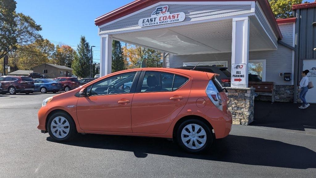 Toyota Prius c 5dr HB One (Natl) 2013