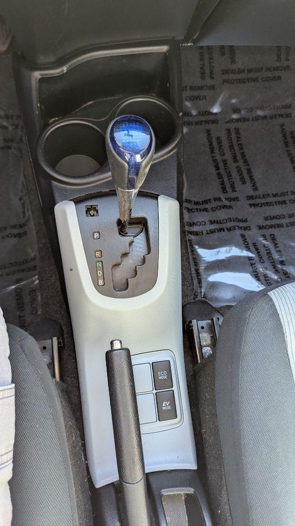 Toyota Prius c 5dr HB One (Natl) 2013