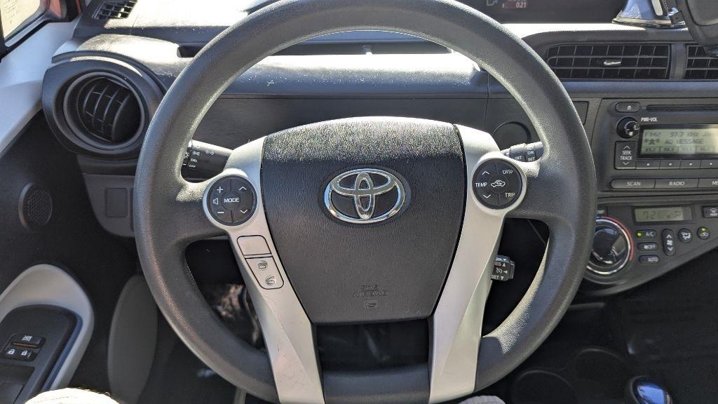 Toyota Prius c 5dr HB One (Natl) 2013