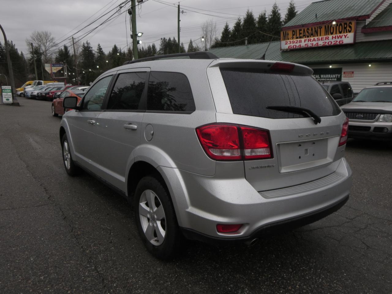 Dodge Journey SXT 2011