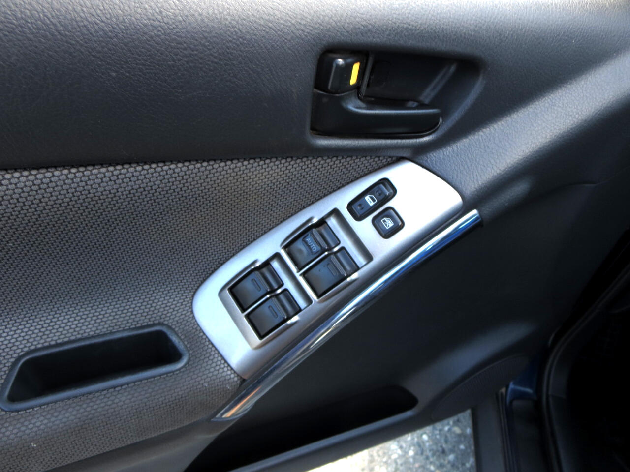 Pontiac Vibe  2003 Pontiac Vibe  2003