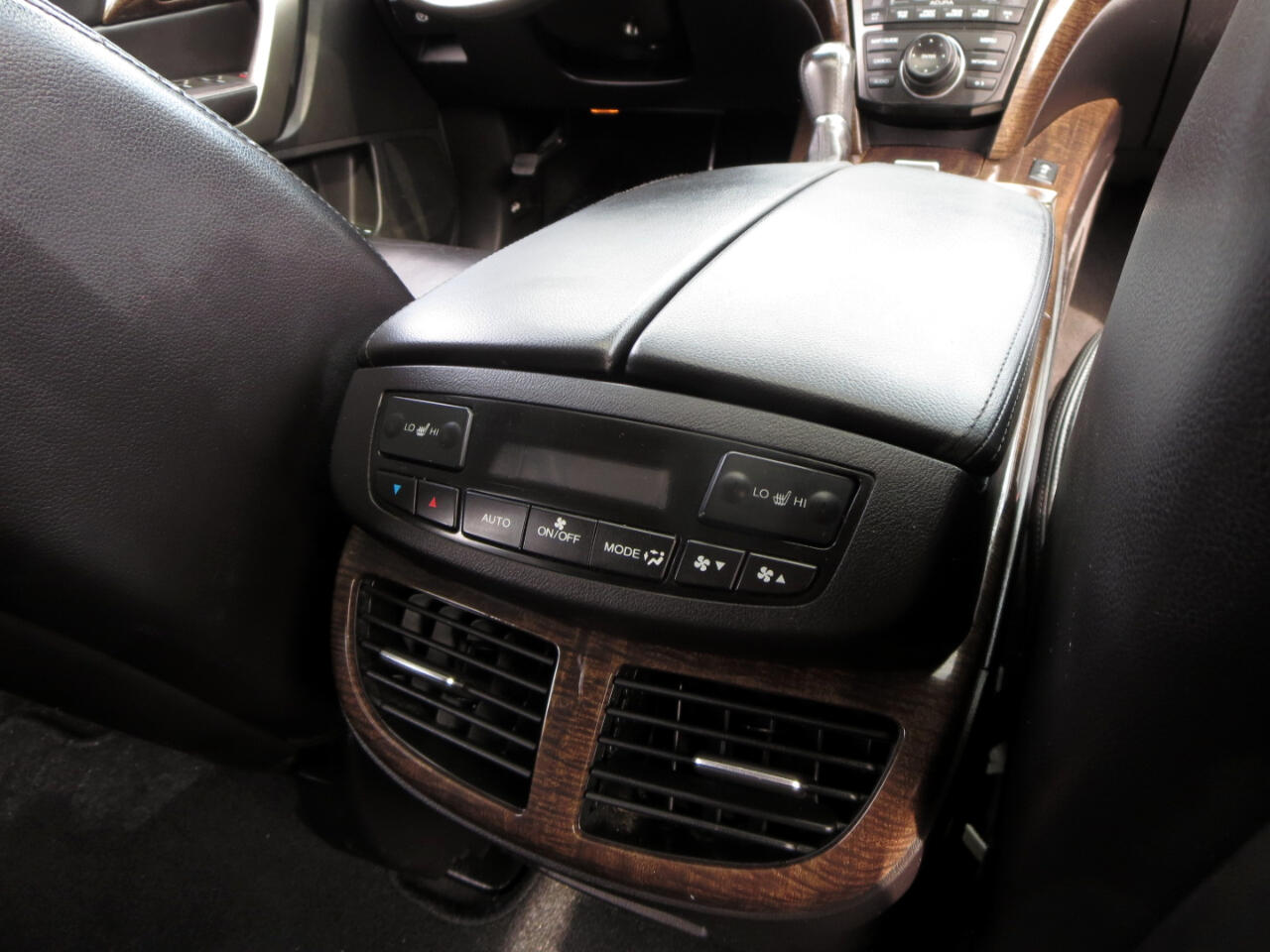 Acura MDX  2011 Acura MDX  2011