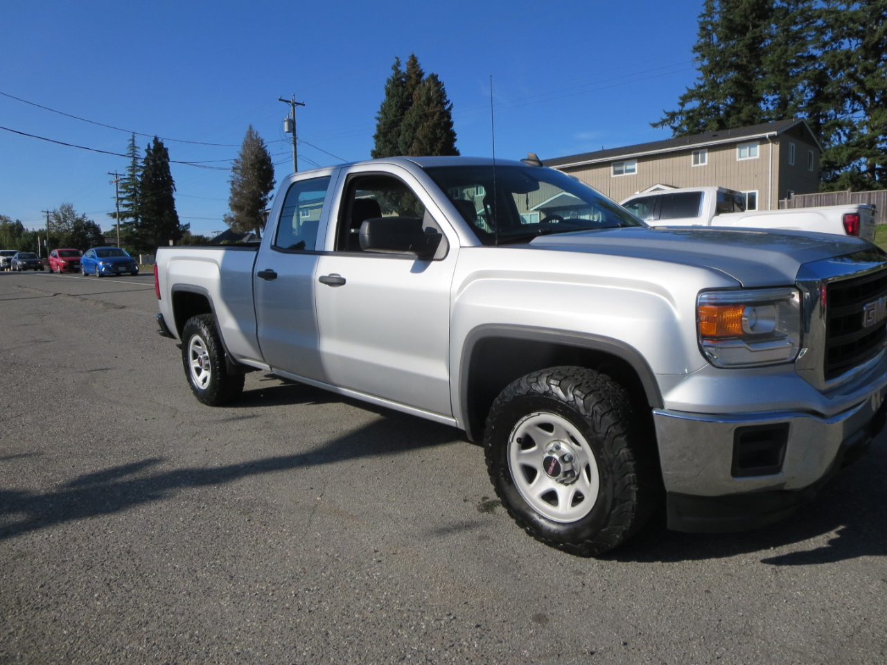 2015 GMC Sierra 1500 4WD Crew Cab 157" SLE