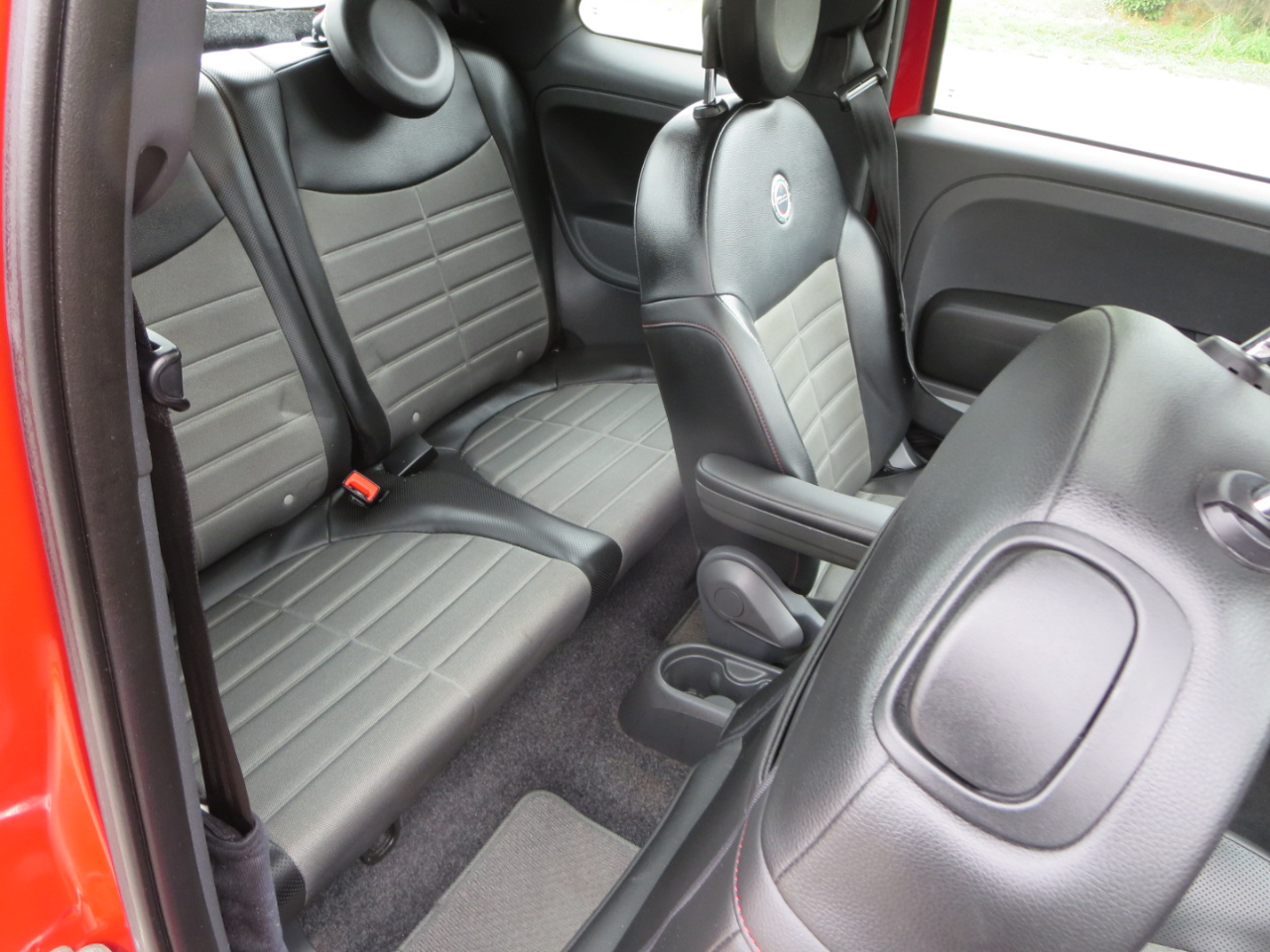 Fiat 500 Sport 2D Hatchback 2012 Fiat 500 Sport 2D Hatchback 2012