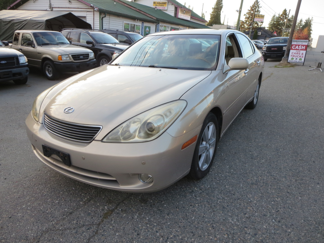 2005 Lexus ES 330 Sedan