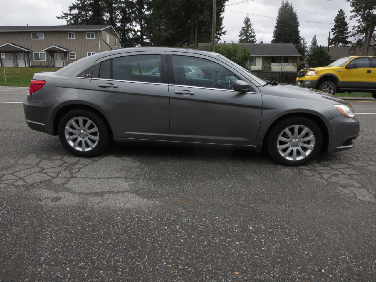 Chrysler 200 TOURIN  2012