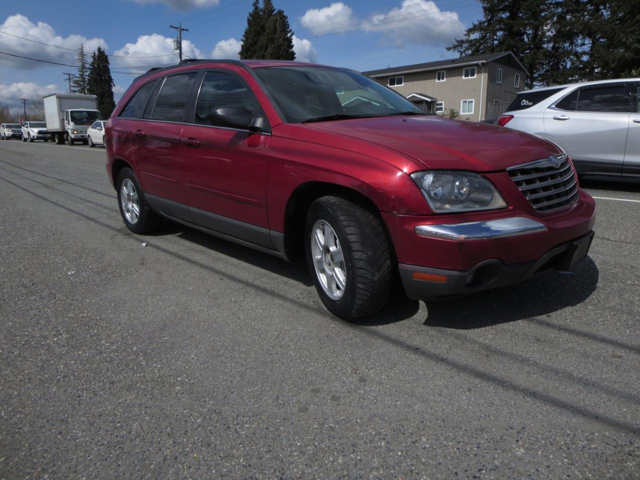 2004 Chrysler Pacifica AWD Wagon 6 passenger