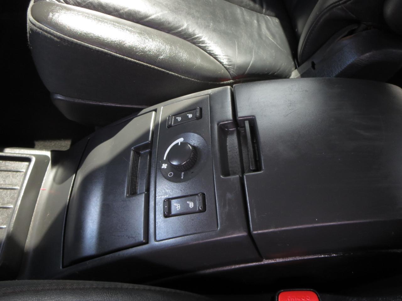 Chrysler Pacifica  2004