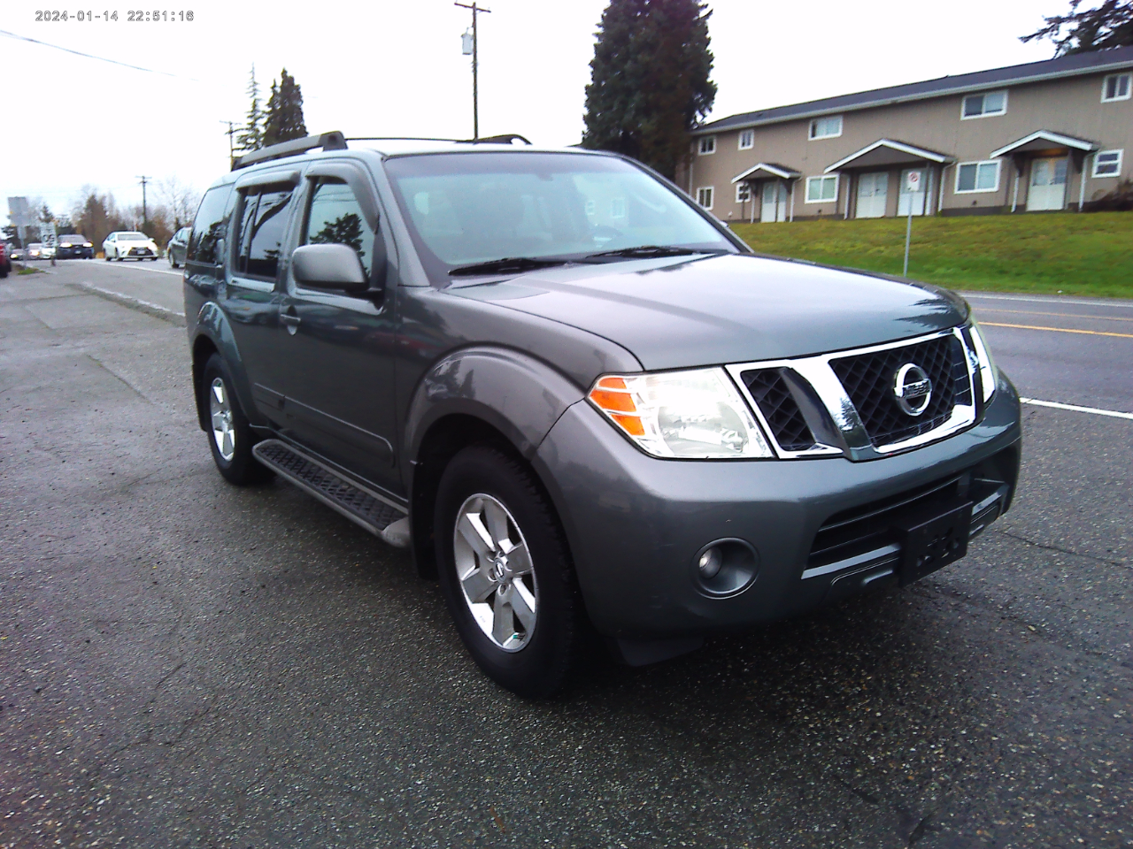 2009 Nissan Pathfinder LE 4WD