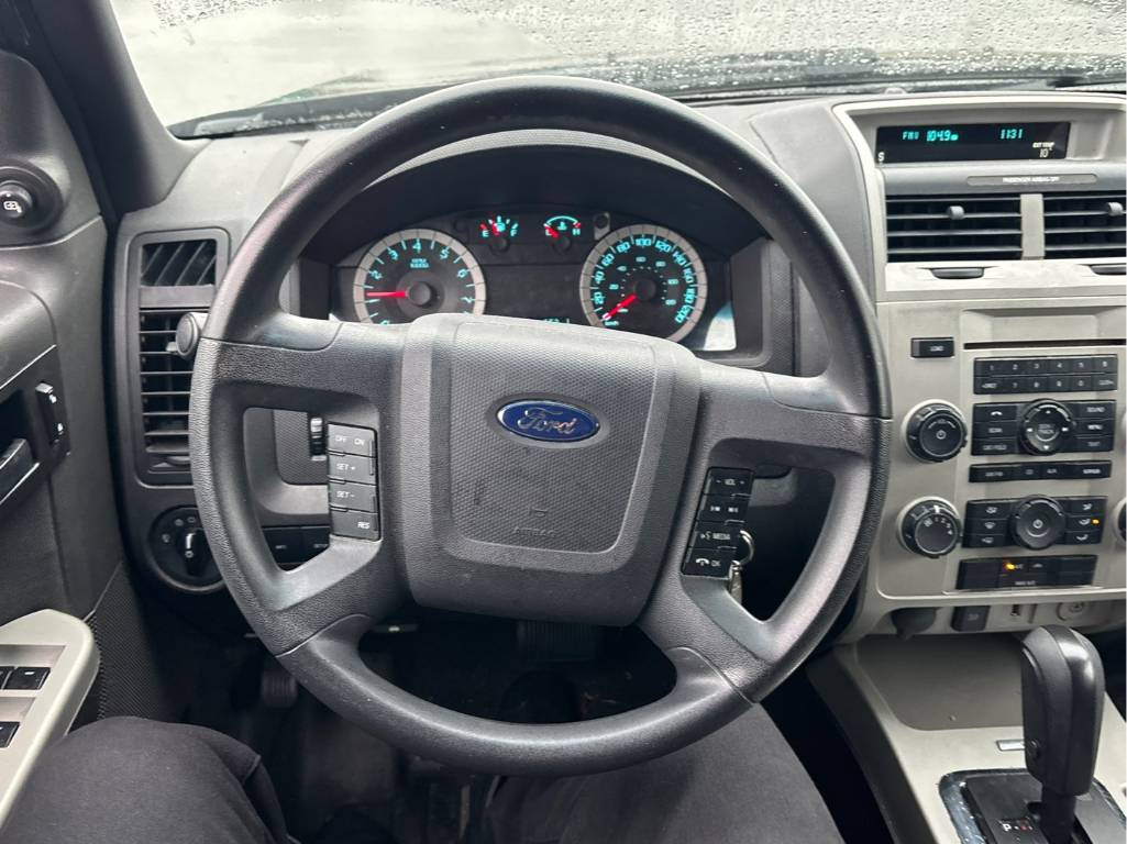 Ford Escape  2011