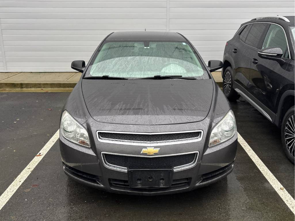 Chevrolet Malibu  2011