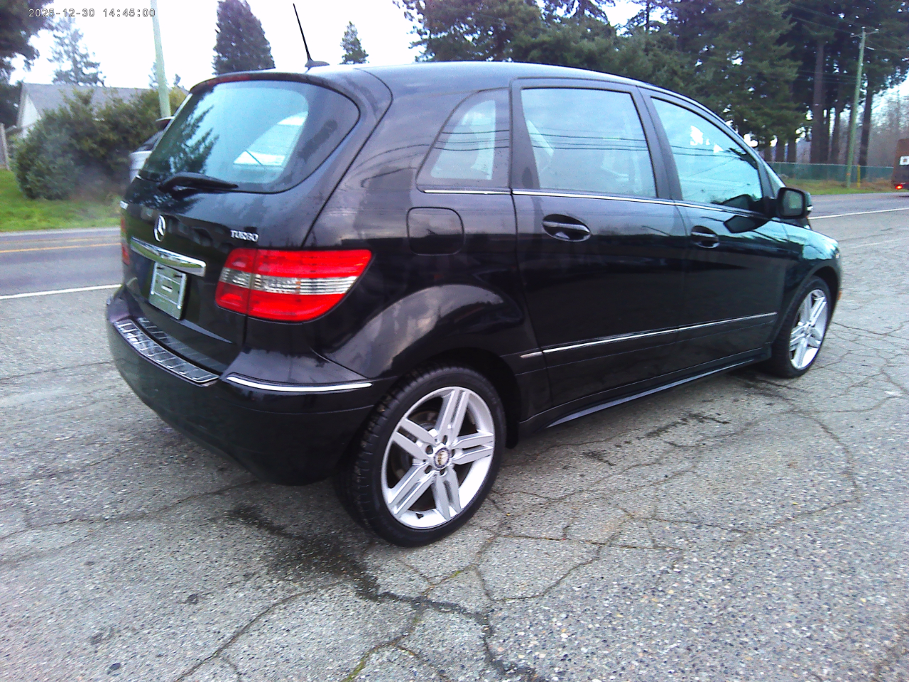 Mercedes-Benz B-Class  2011