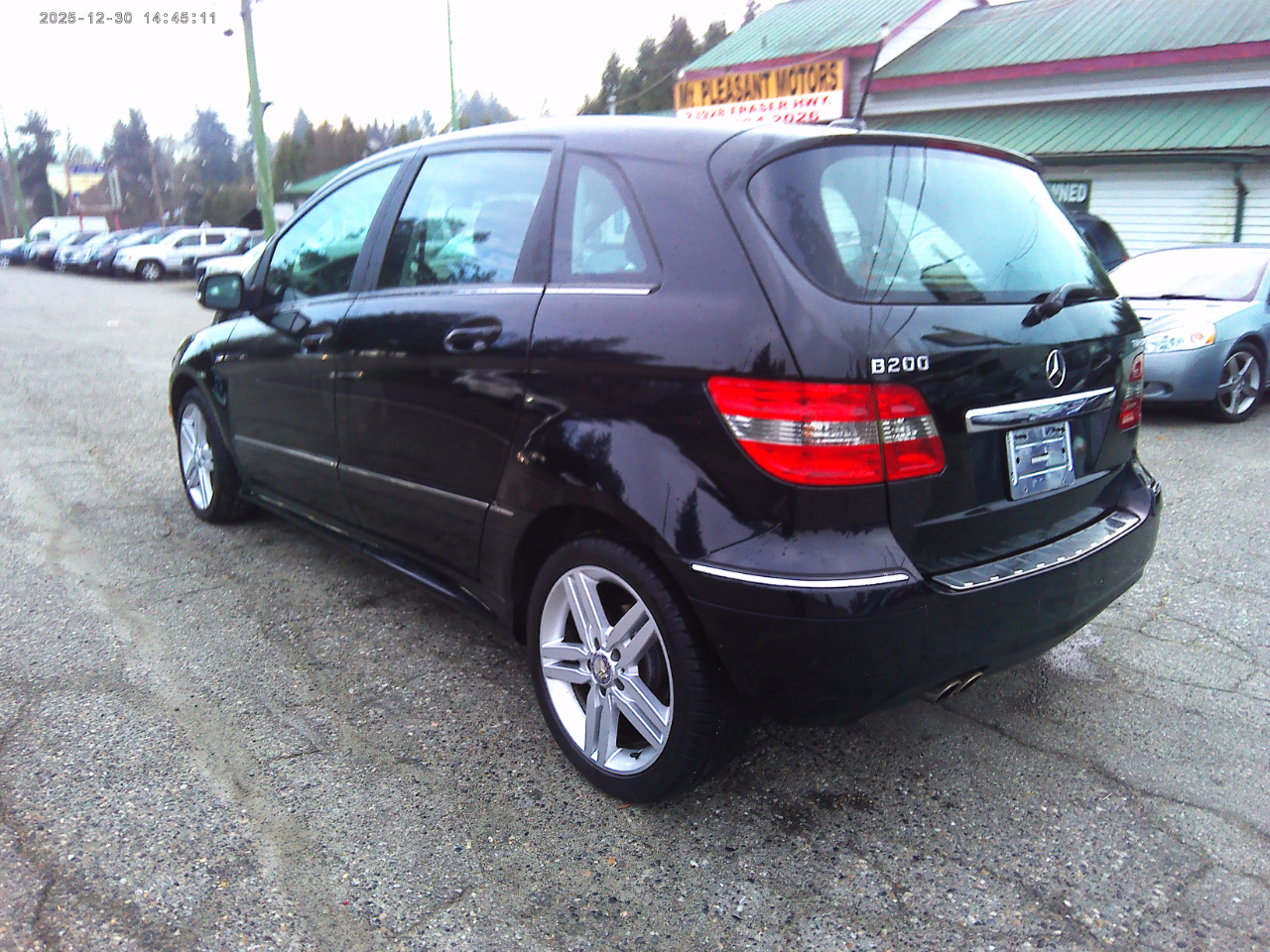 Mercedes-Benz B-Class  2011
