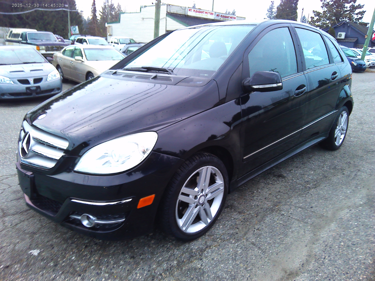 Mercedes-Benz B-Class  2011