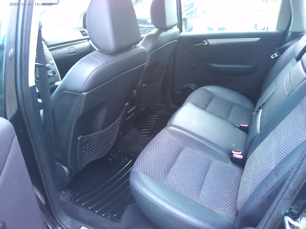 Mercedes-Benz B-Class  2011