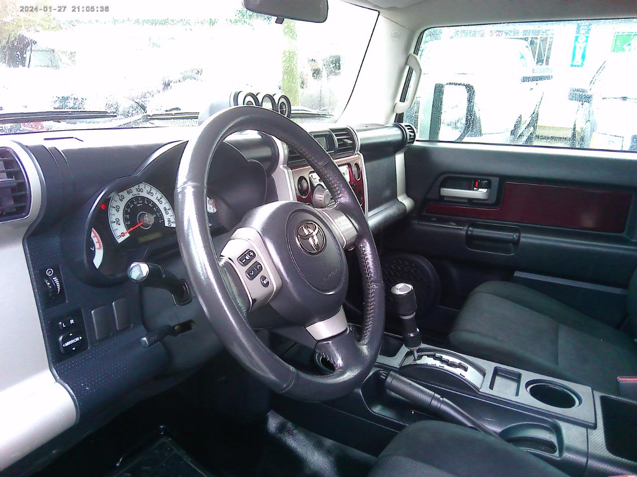 Toyota FJ Cruiser  2007