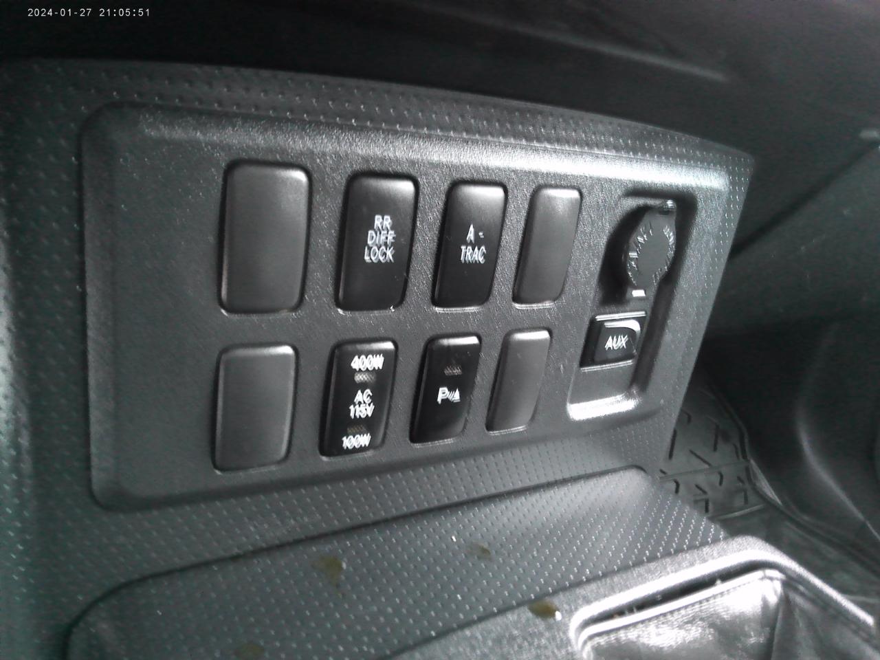 Toyota FJ Cruiser  2007