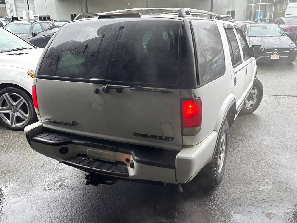 Chevrolet Blazer LT 4-Door 4WD 2001