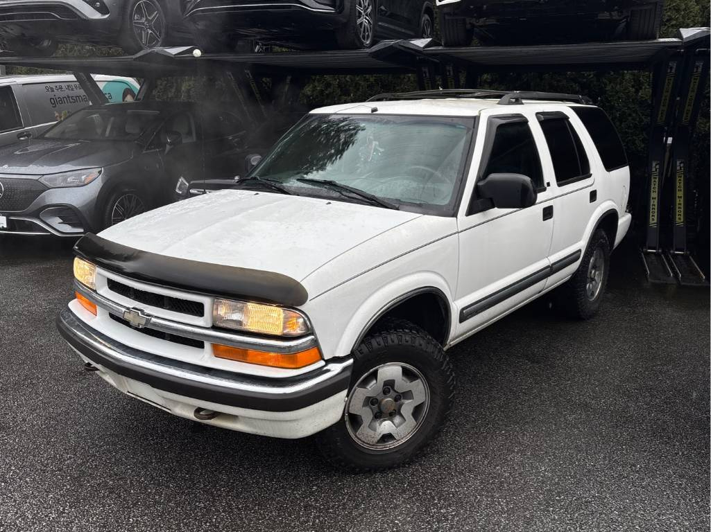 Chevrolet Blazer LT 4-Door 4WD 2001