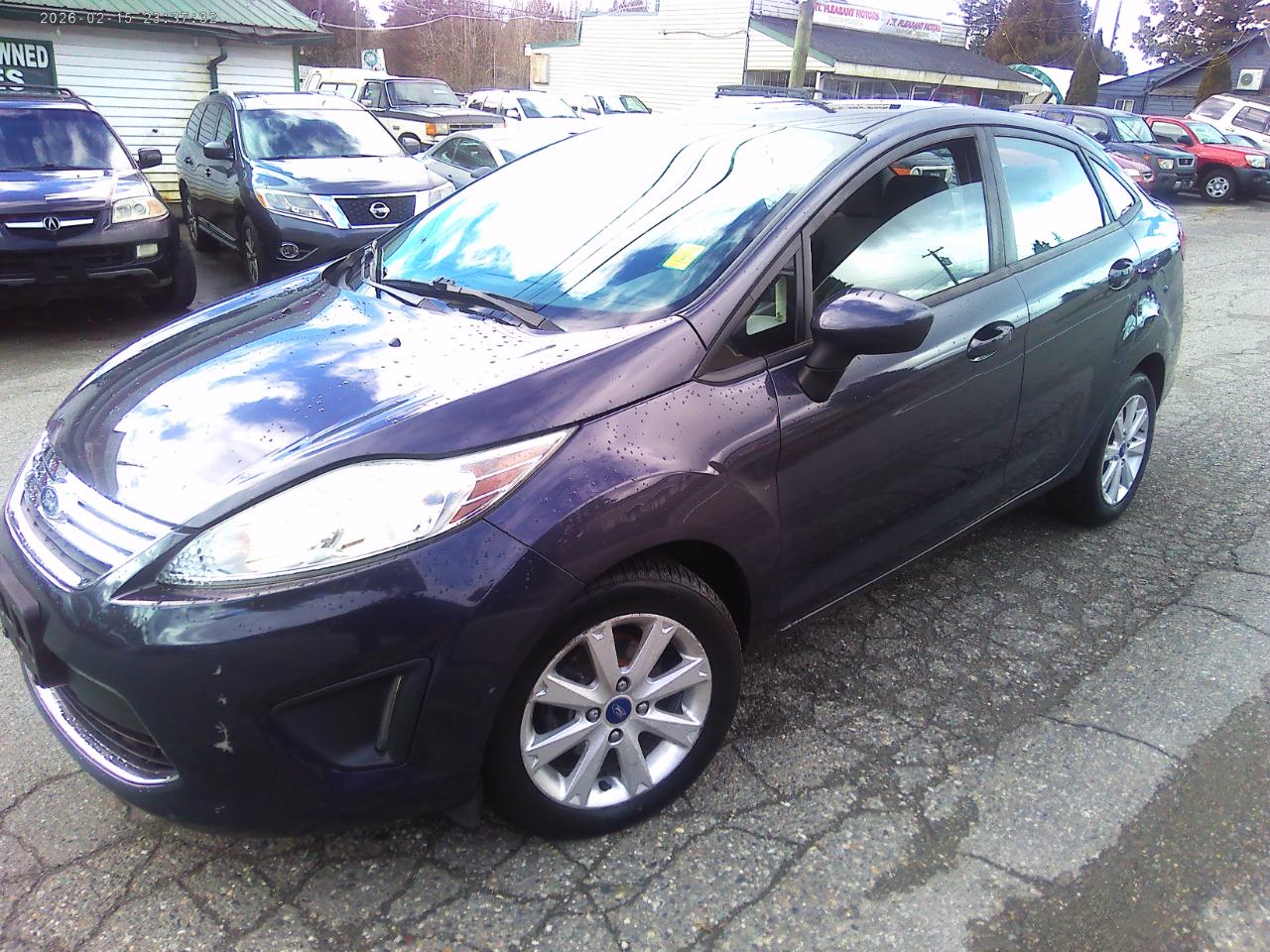 Ford Fiesta SE Sedan 2012