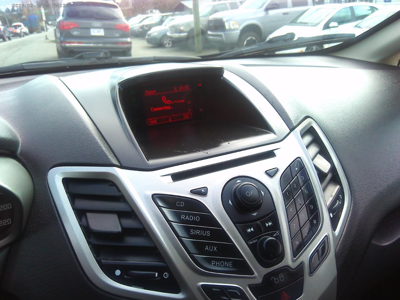 Ford Fiesta SE Sedan 2012