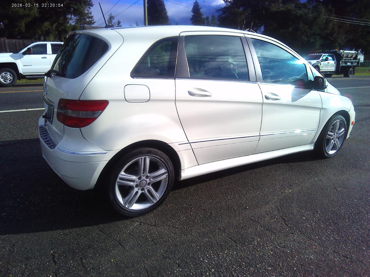Mercedes-Benz B-Class B200 2011