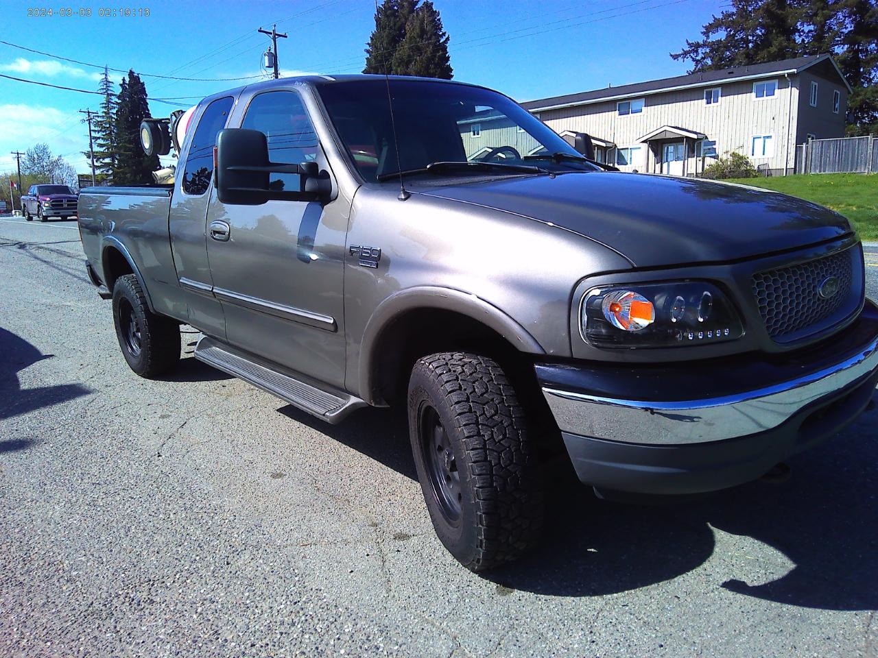 Ford F-150 SuperCab Long Bed 4WD 1999