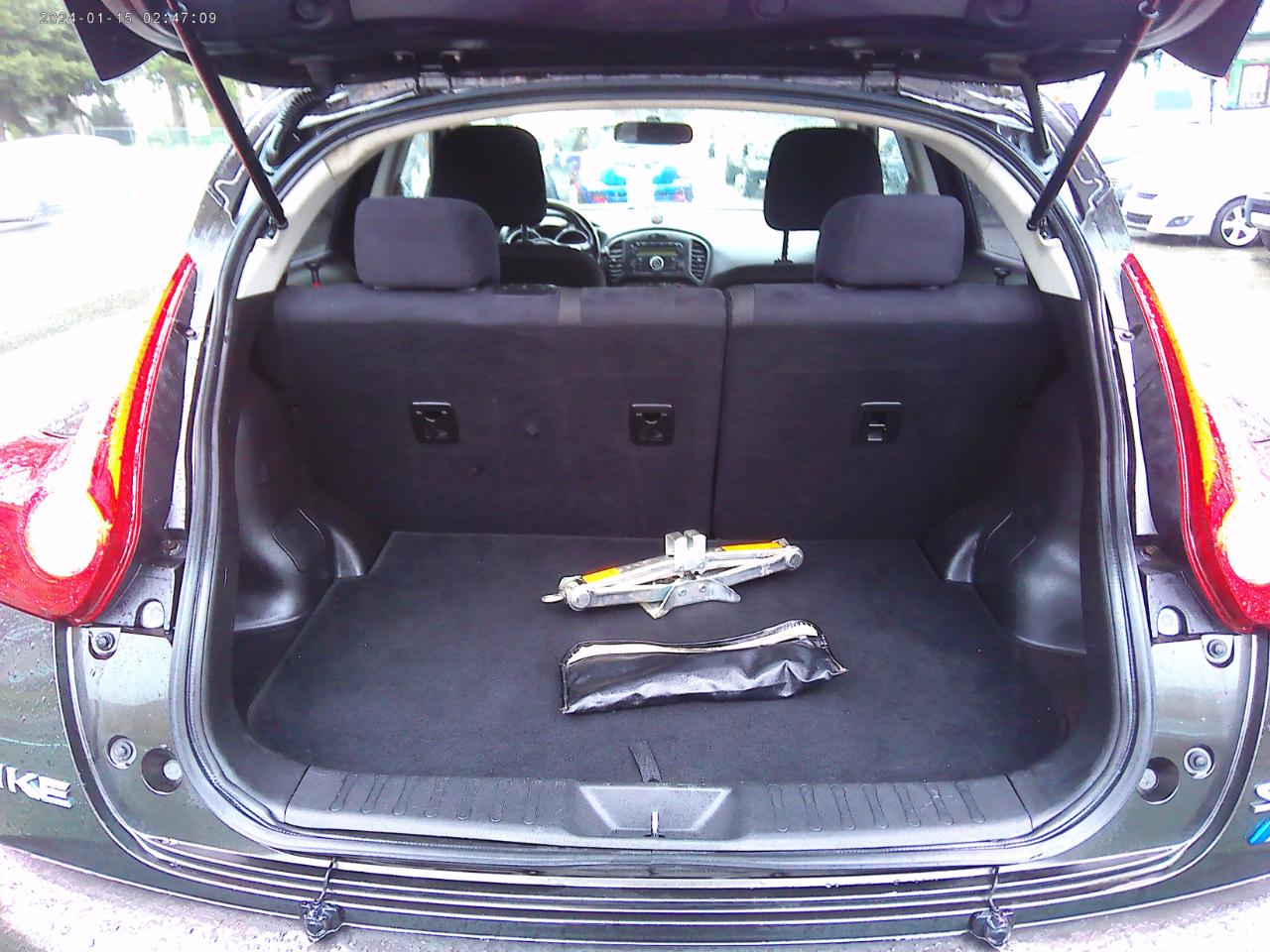 Nissan Juke S AWD 2012