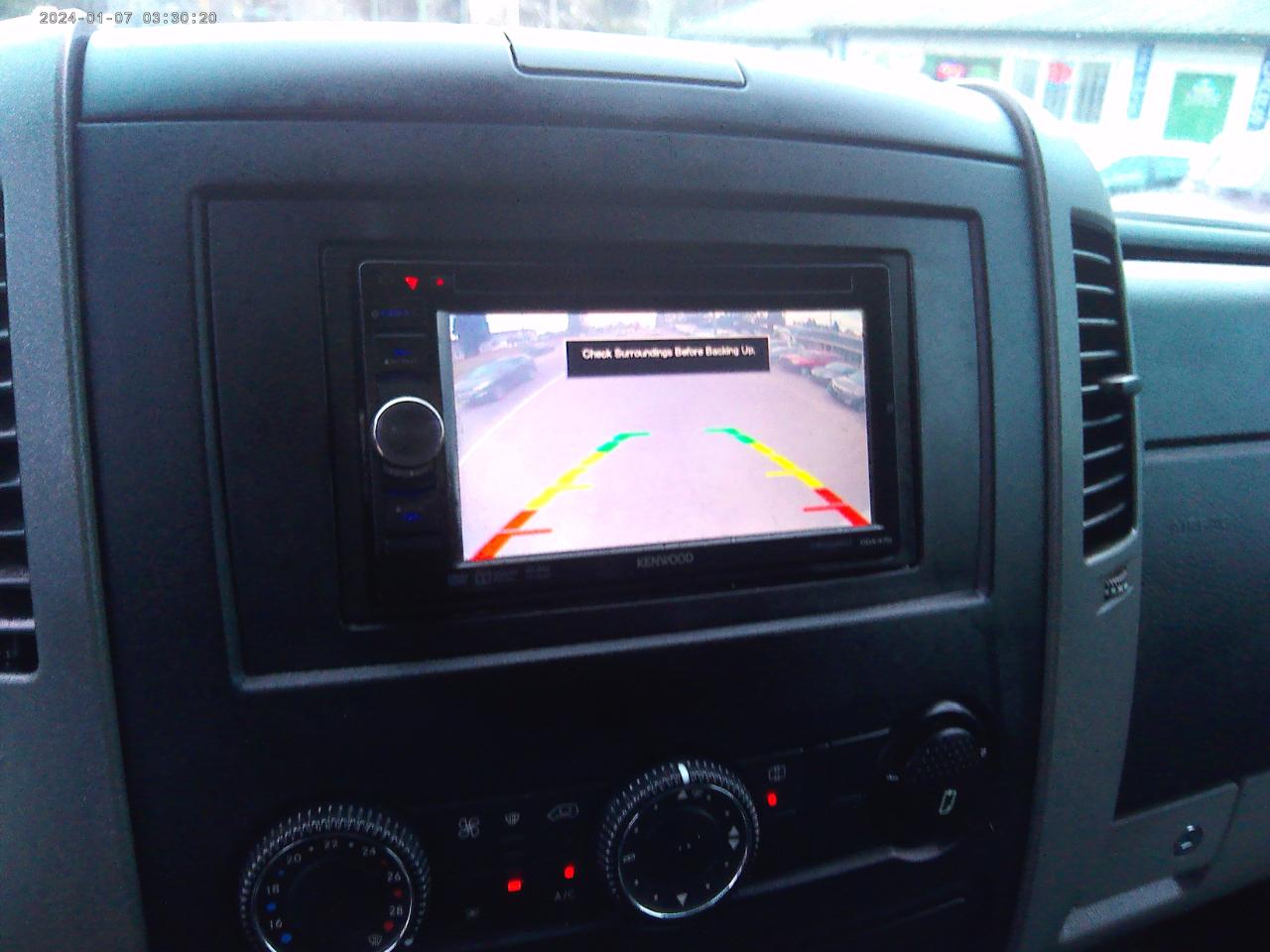 Mercedes-Benz Sprinter 2500 High Roof 144-in. WB 2013