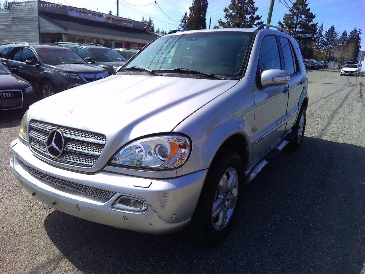 Mercedes-Benz M-Class ML500 2005