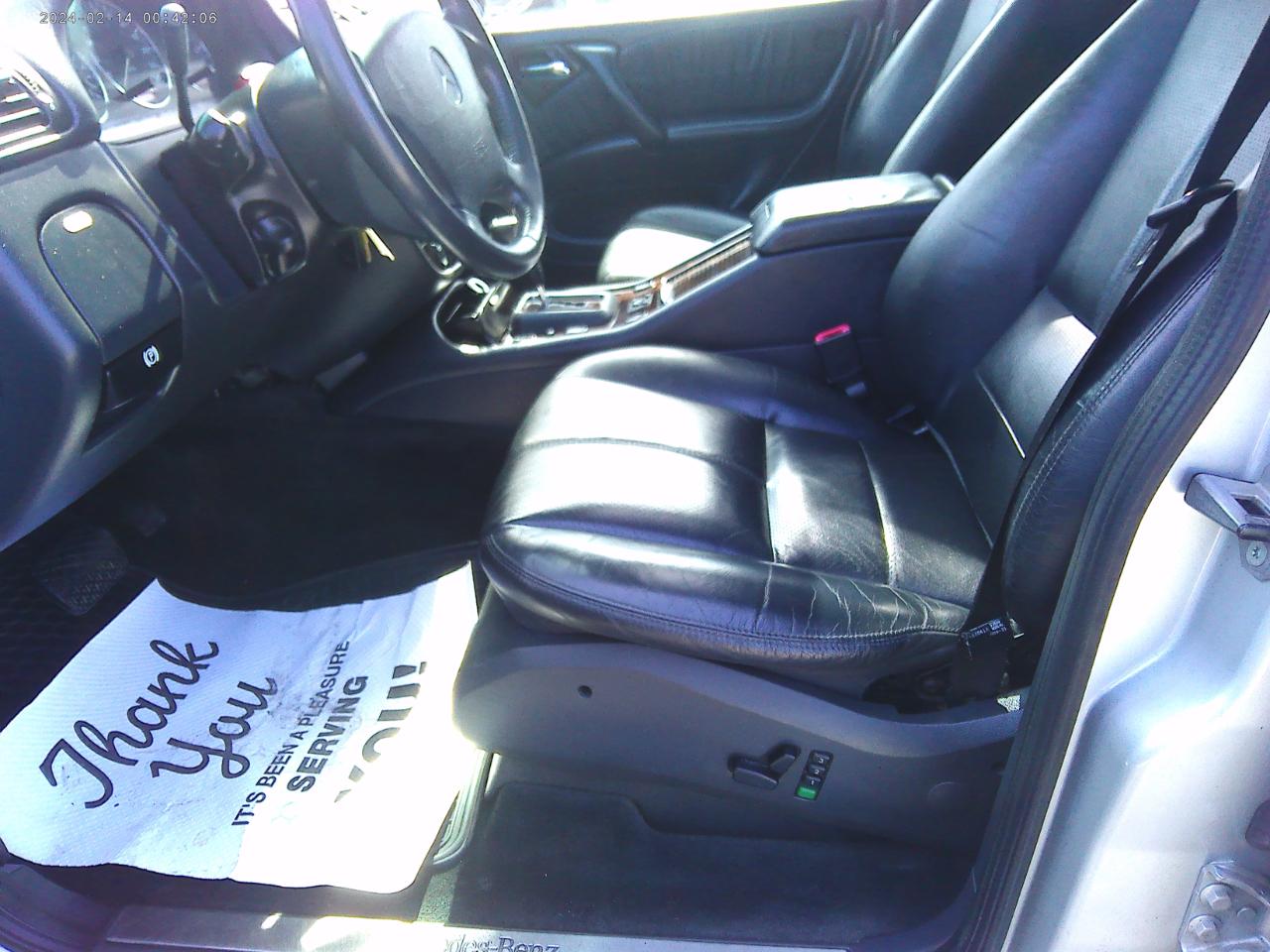 Mercedes-Benz M-Class ML500 2005