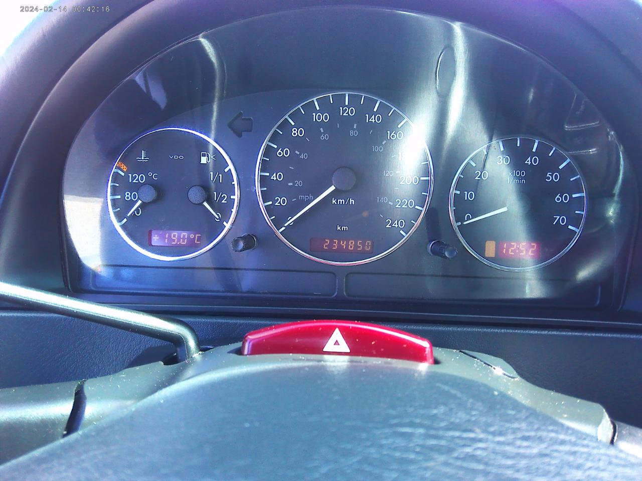 Mercedes-Benz M-Class ML500 2005