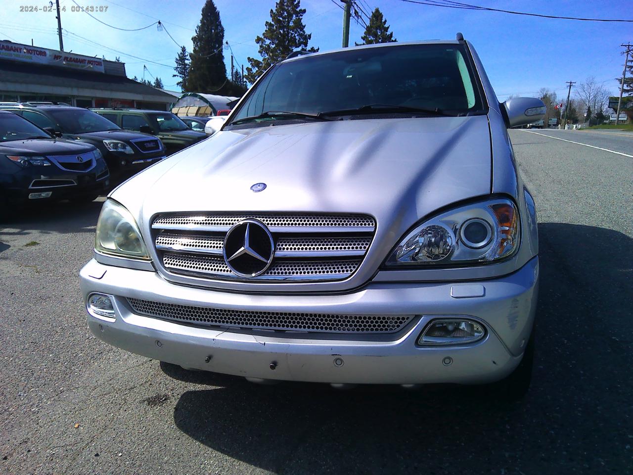 Mercedes-Benz M-Class ML500 2005