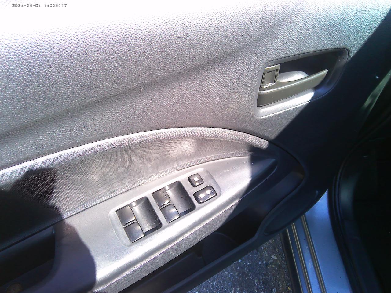 Mitsubishi Mirage  2015