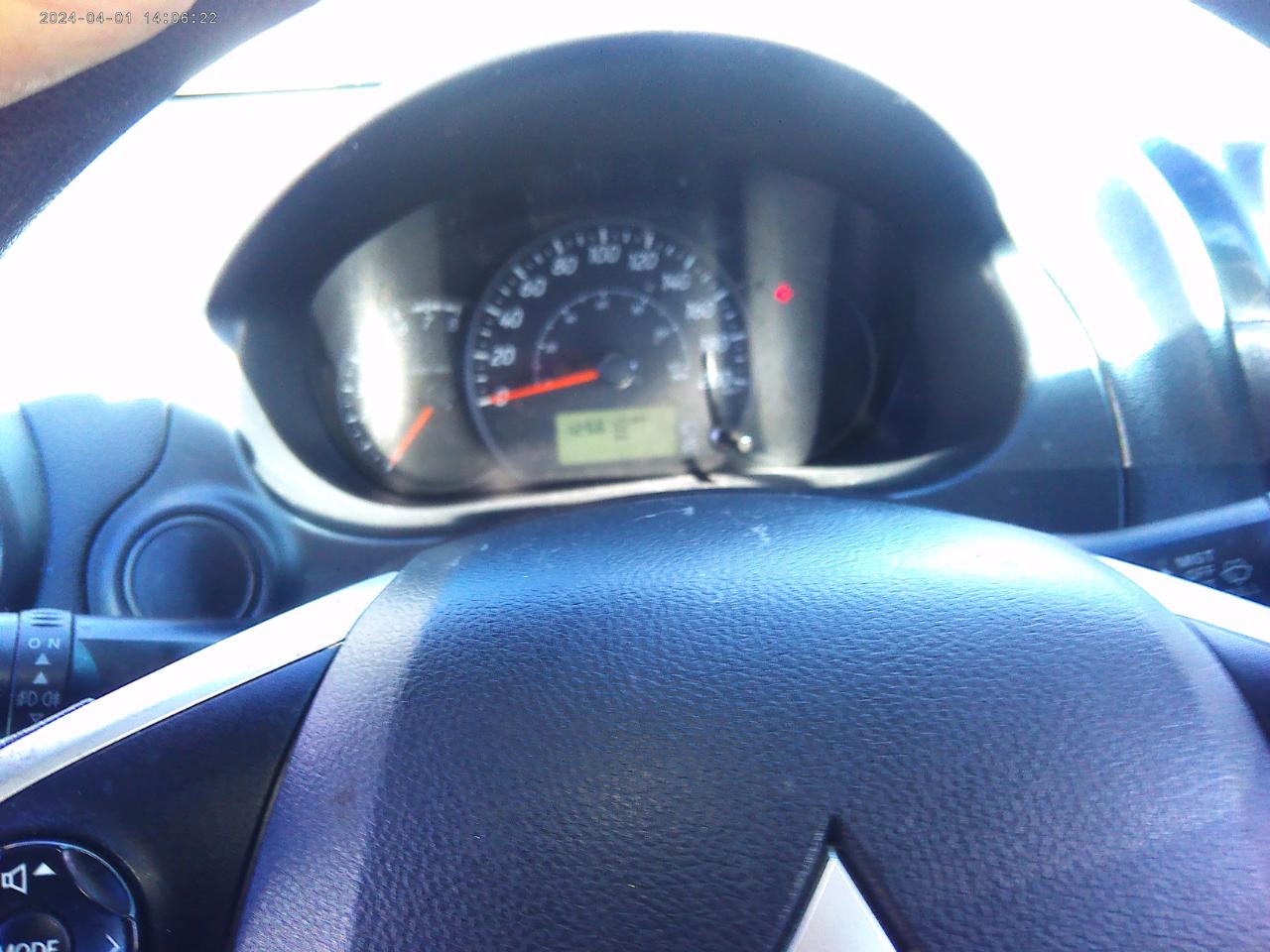 Mitsubishi Mirage  2015