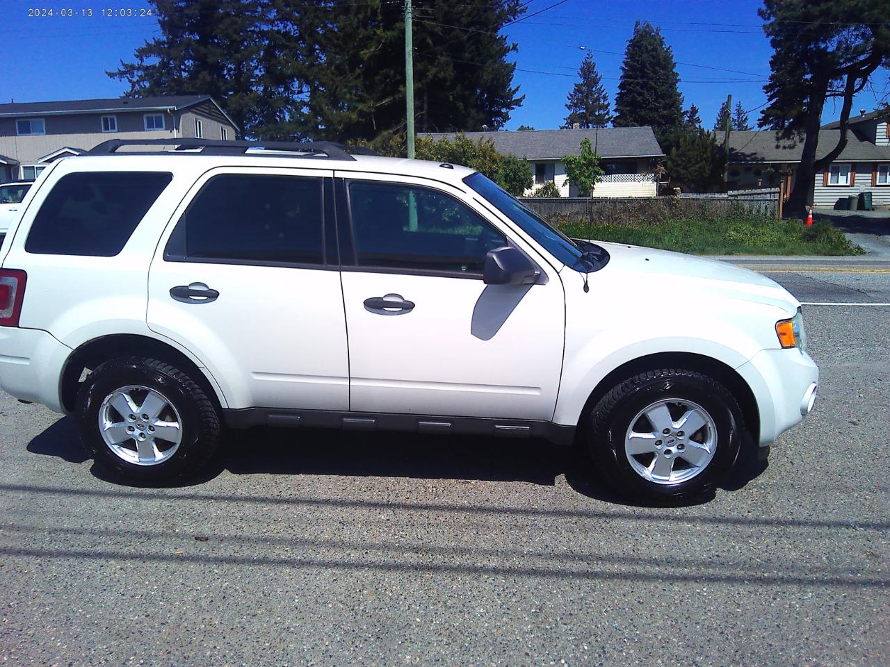 Ford Escape XLT 4WD 2011