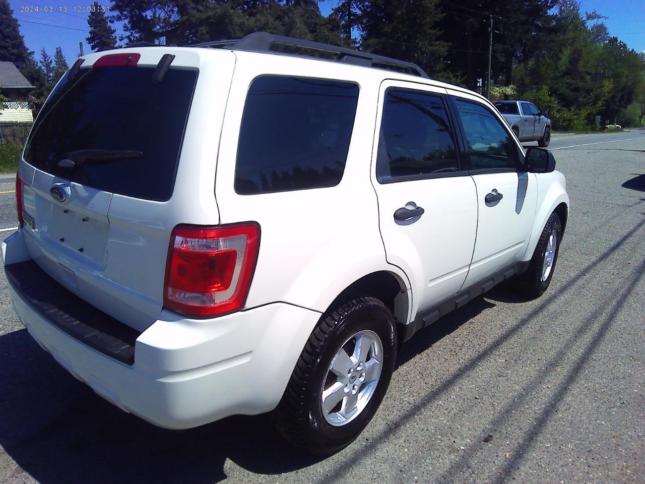 Ford Escape XLT 4WD 2011