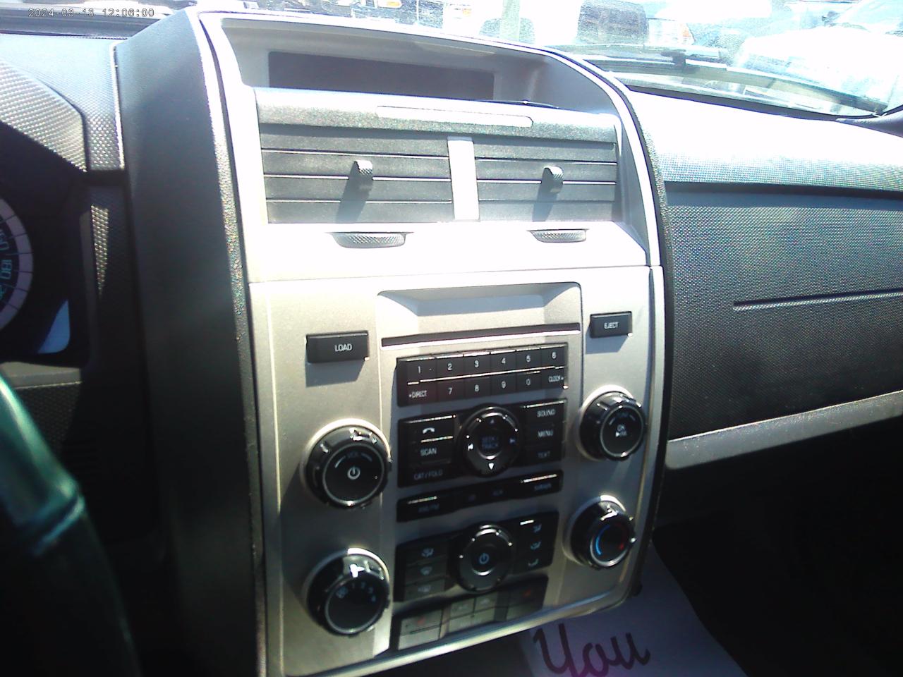 Ford Escape XLT 4WD 2011