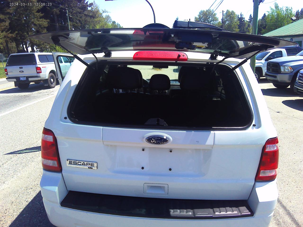 Ford Escape XLT 4WD 2011