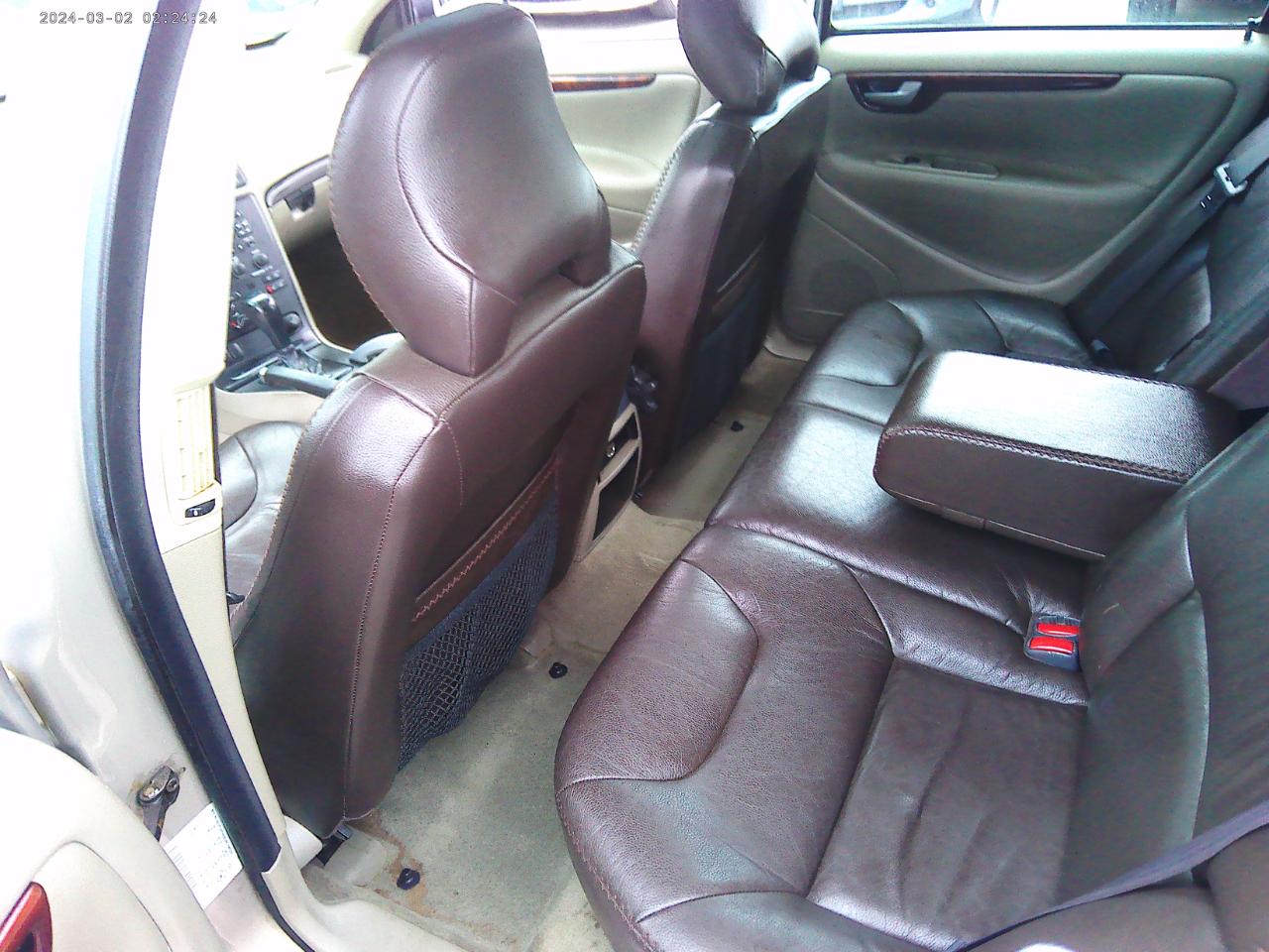 Volvo XC70  2004