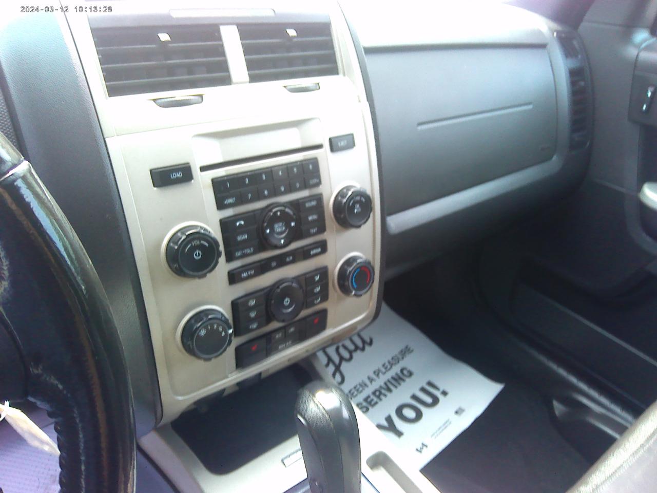 Ford Escape  2012