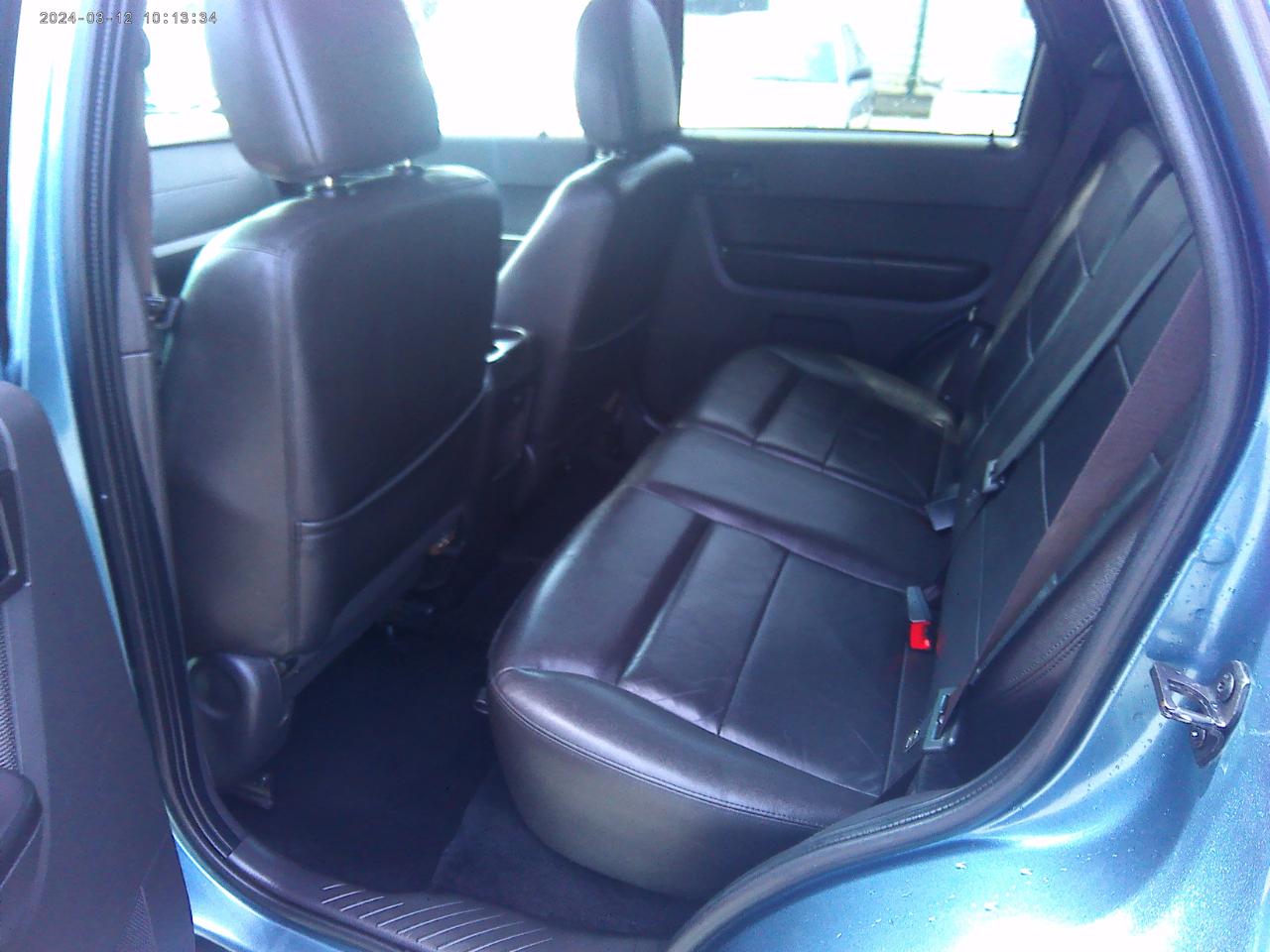 Ford Escape  2012